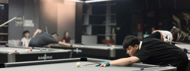 Peak Billiards Club